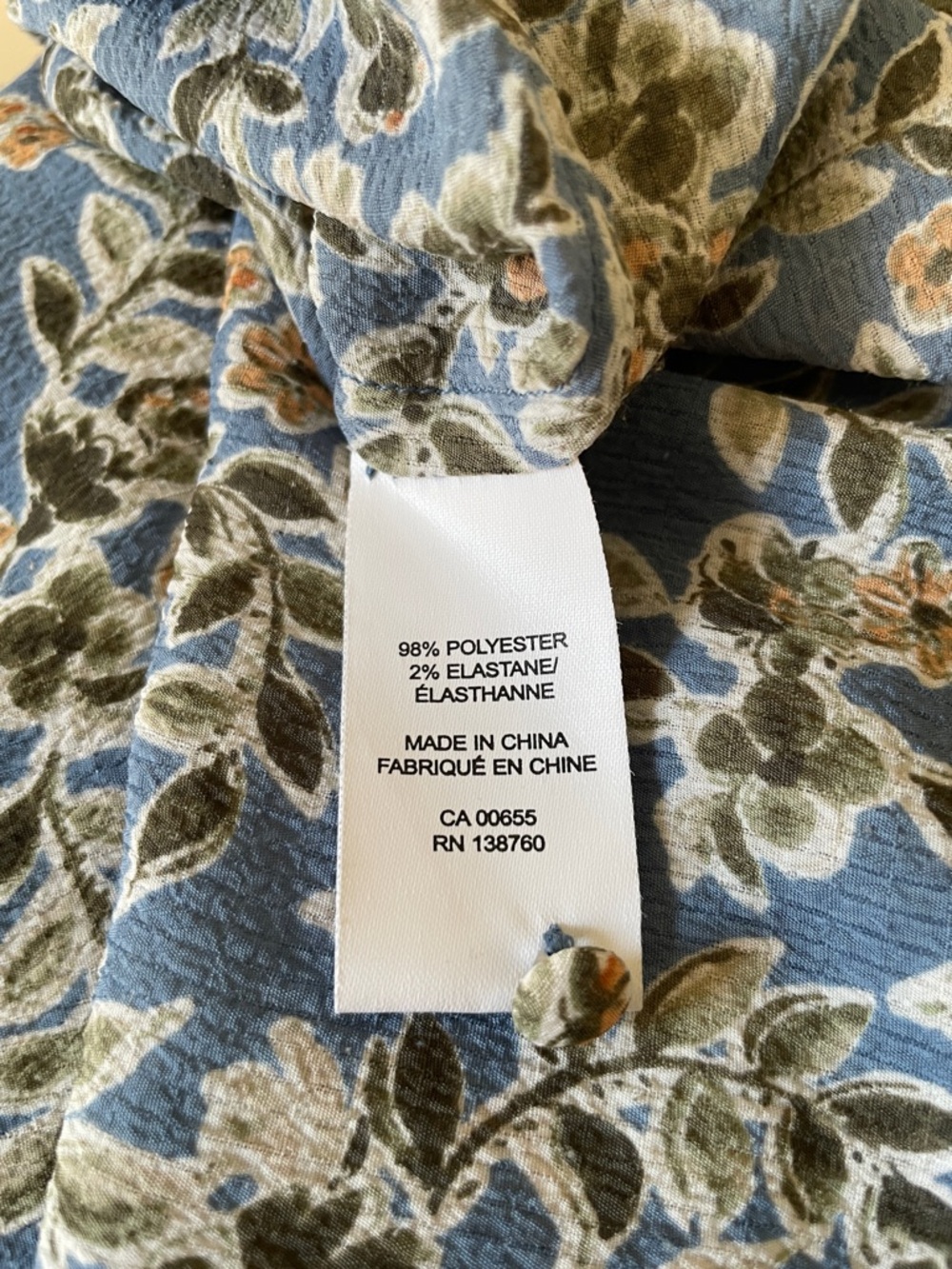 RW&CO. Blue Floral Button-Front Blouse - Picture 9 of 9
